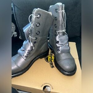 Aimilie Dr. Martens